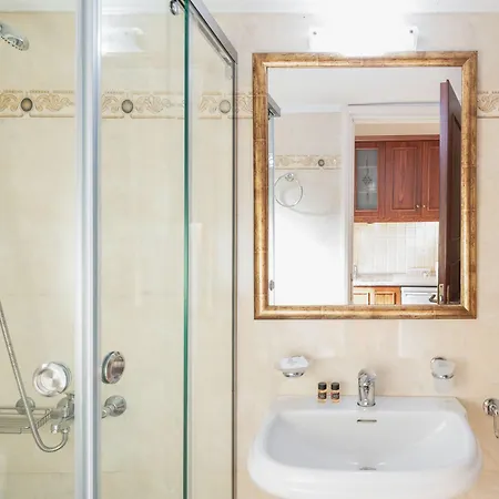 Sevach Aparthotel 3*